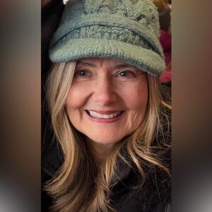 Meet your Posher, Diane